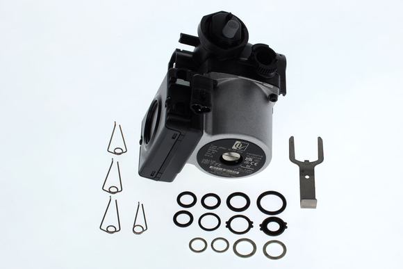 Bosch pomp UPM 15-70CHG 87182217280 - afb. 1